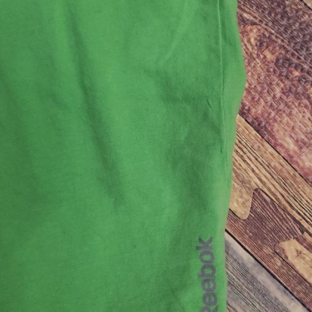 REEBOK GREEN TEE SIZE XL - Picture 3 of 3